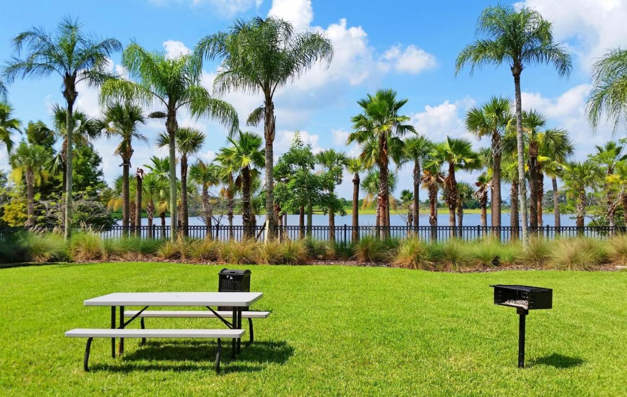 Majestic Holiday Orlando Esterno foto